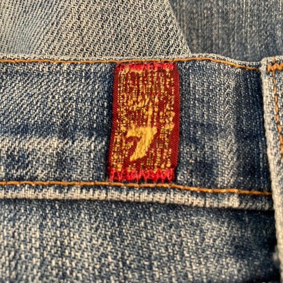 7 For All Mankind Jeans Lightly Distressed Denim Bootcut Mid-Rise 5 Pocket SZ 29 - Picture 13 of 15